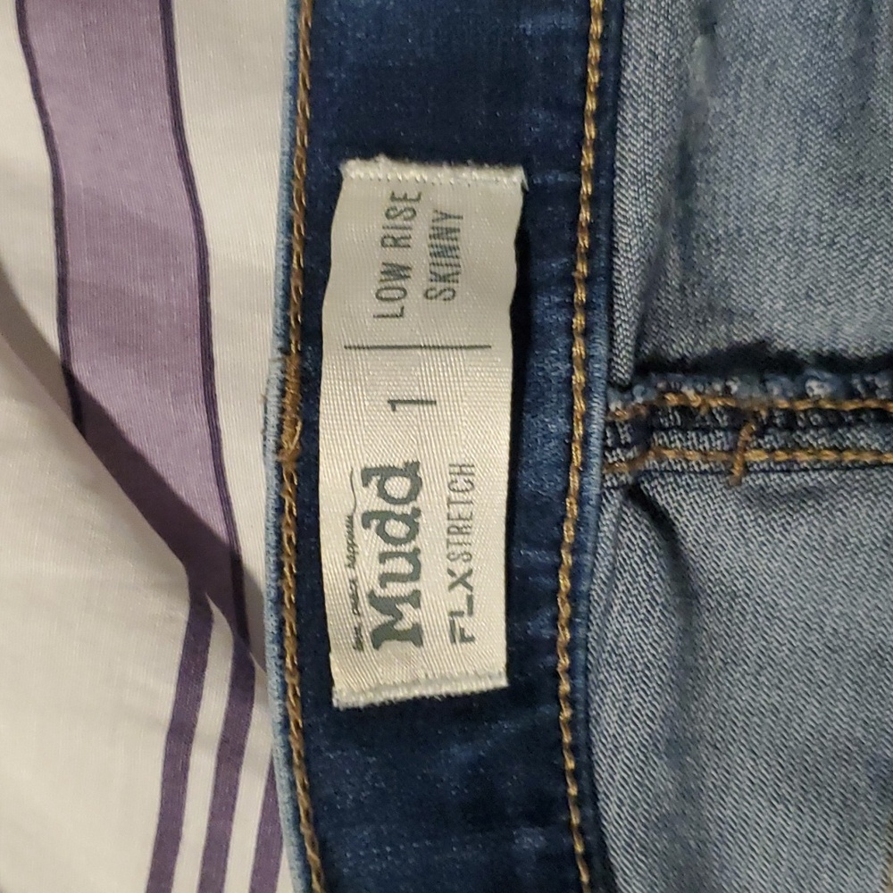 Jeans - Picture 4 of 4